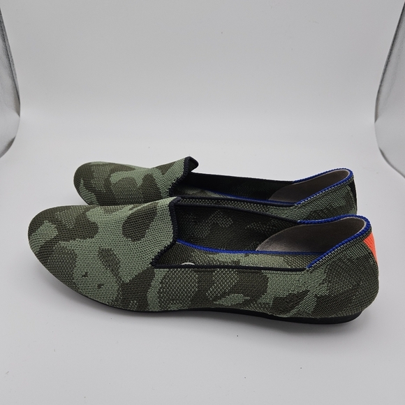 Rothys the Loafer in olive camo size 7.5 - Picture 3 of 8